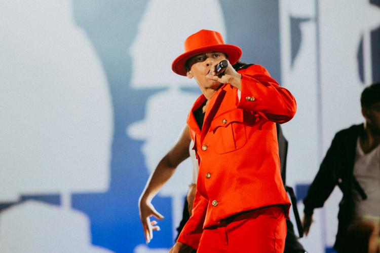 Vico C celebra 30 años de amor junto a su esposa Sonia con el tema “Le Pido a Dios”