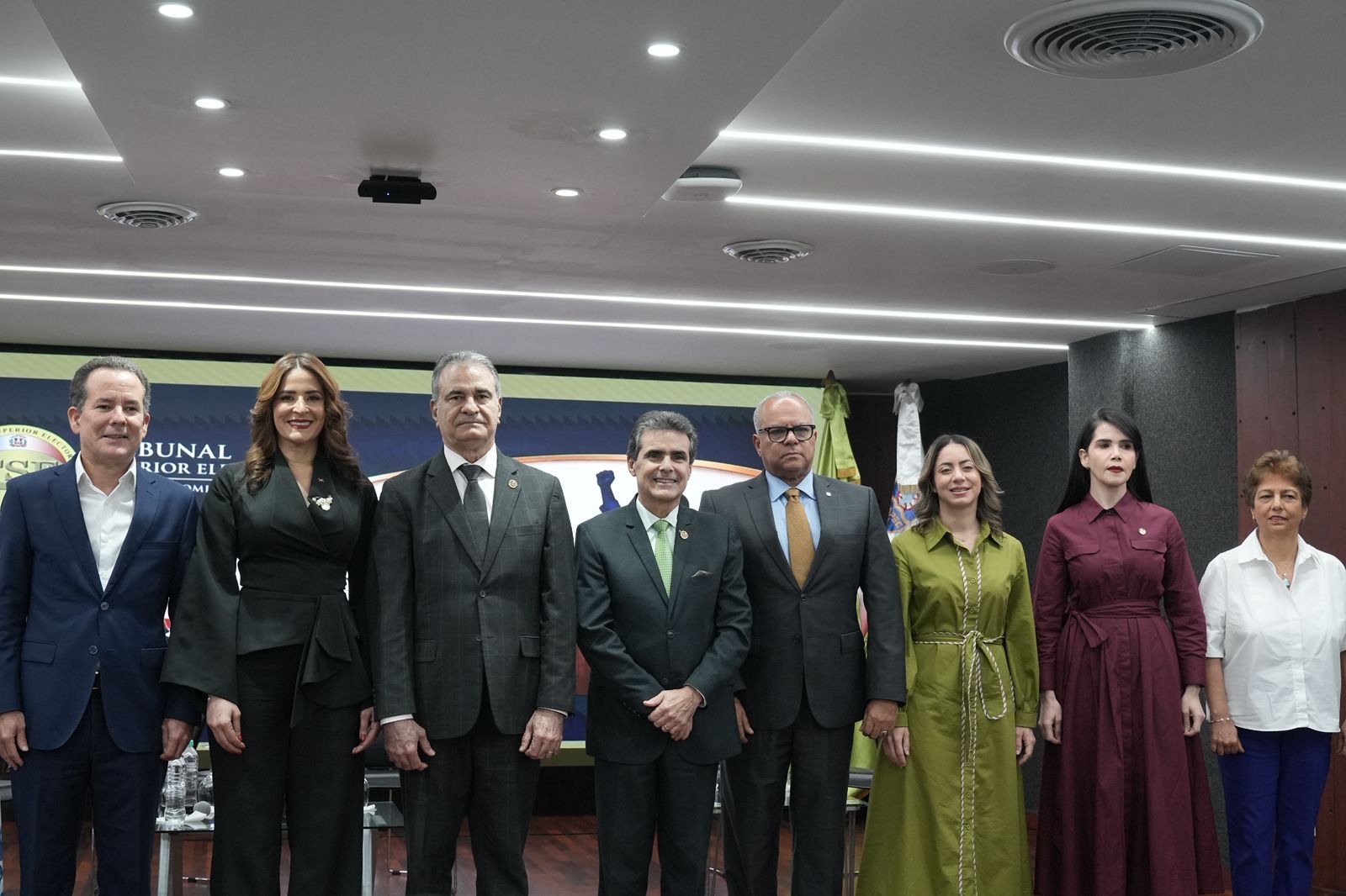 TSE conmemora Día Nacional de las Sufragistas y ratifica compromiso con una democracia sin discriminación y libre de violencia política