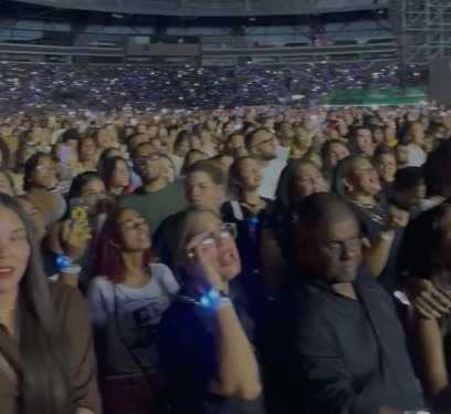 “Confieso” estremeció el corazón de los fans de Kany García en su concierto en RD