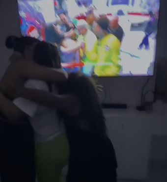 Familia de Carlos Montesquieu celebra su gran triunfo en Planeta Alofoke