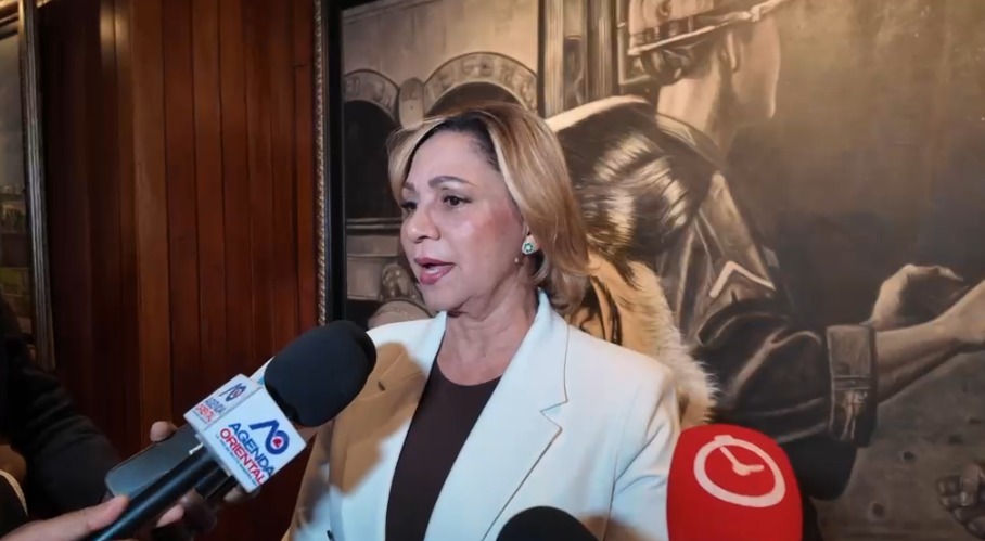 “Los números no me dan”: Soraya Suárez cuestiona encuesta Gallup que favorece a Collado sobre Abinader