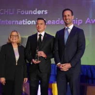 Noboa recibe un premio de congresistas hispanos de EE.UU. por su "liderazgo"