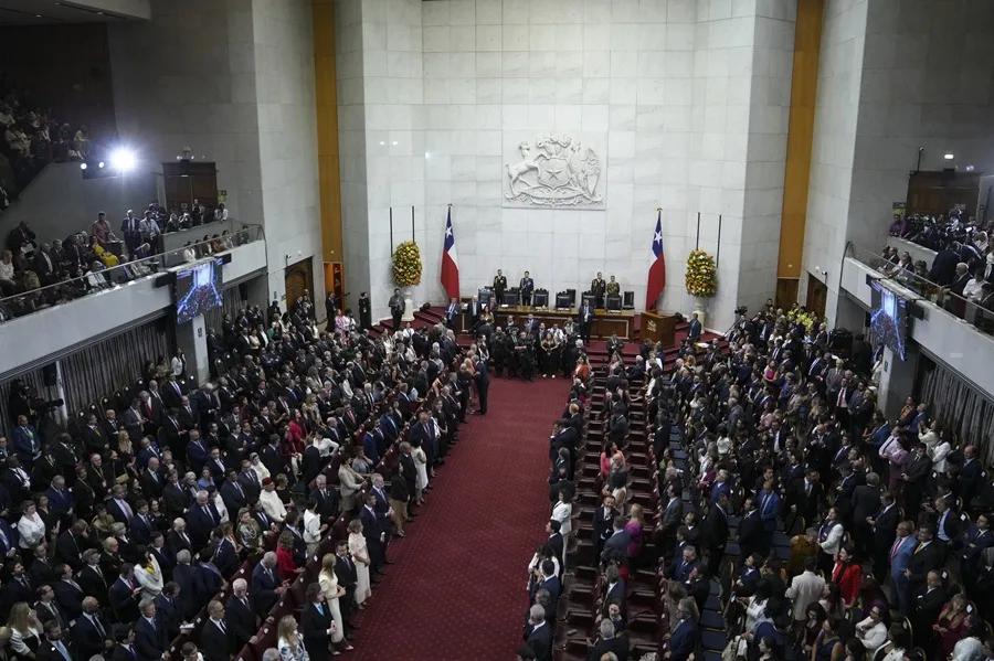 La Justicia de Chile decreta la prisión preventiva contra el exdiputado Joaquín Lavín por corrupción