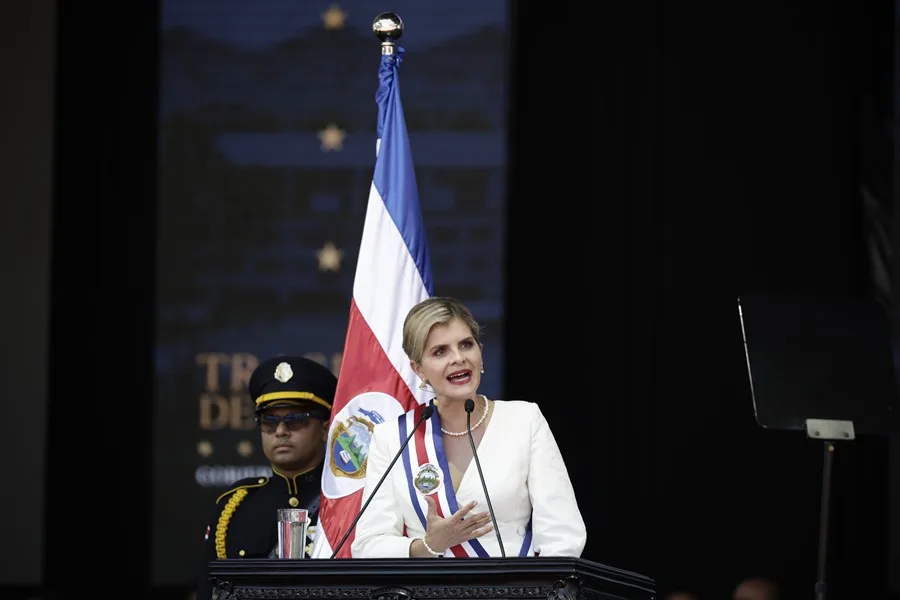 Costa Rica anuncia acciones internacionales por bloqueo comercial de Panamá