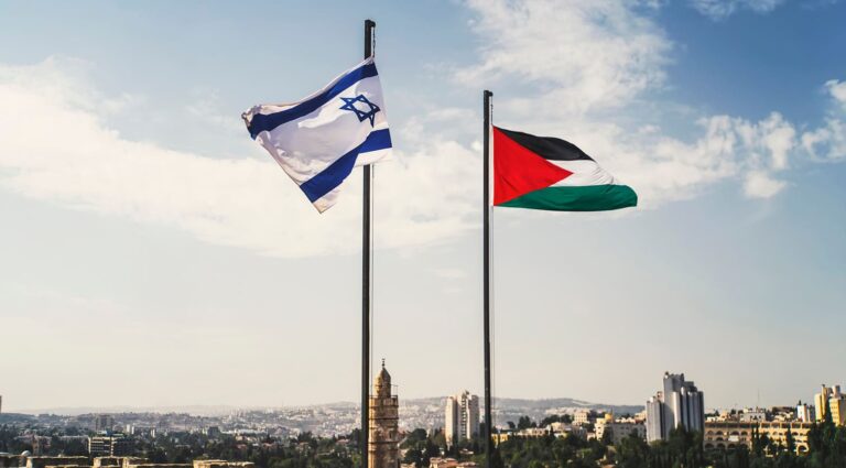 Israel condiciona reconstrucción de Gaza al desarme de Hamás y Palestina reivindica pacto