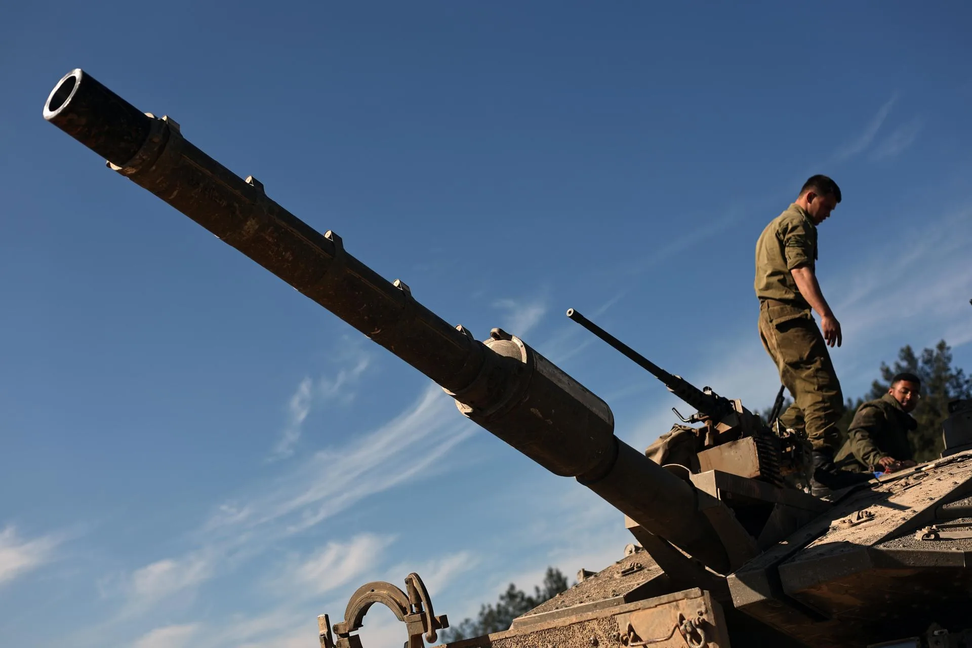 Ataque israelí en Gaza deja muertos al intentar eliminar a líder de Hamás