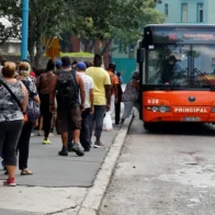 El Gobierno de Cuba reajusta el transporte ante el impacto del bloqueo petrolero de EE.UU.
