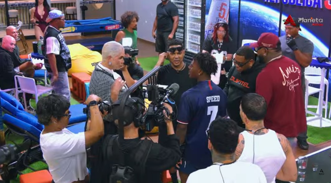 IShowSpeed llega a Planeta Alofoke y se emociona al conocer a Jey One