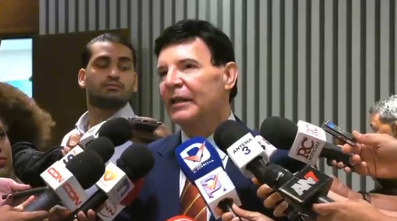 Julio Brache favorece diálogo ante suspensión de proyecto minero en San Juan
