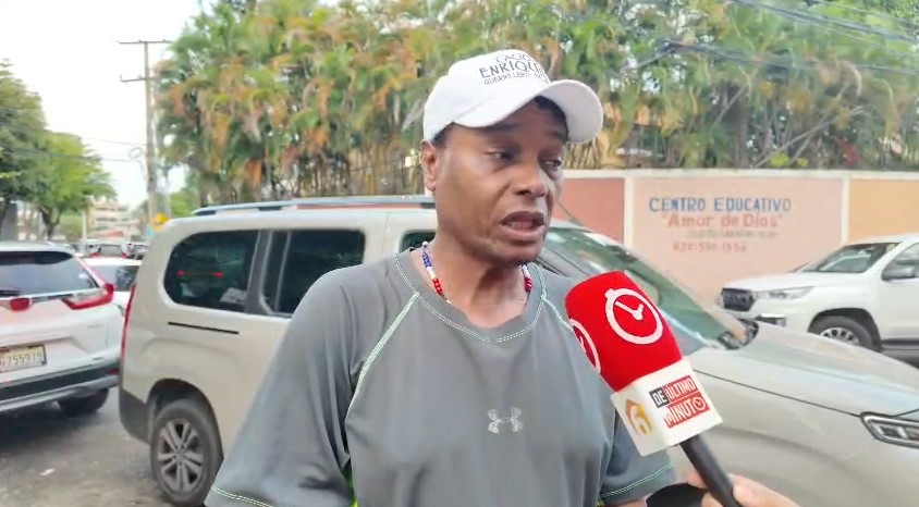 Residente en Los Praditos denuncia falta de energía eléctrica y aumento de inseguridad por ocupación haitiana