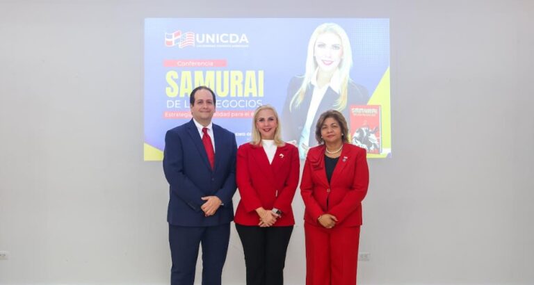 UNICDA acoge conferencia y lanzamiento del libro “Samurái de los Negocios”