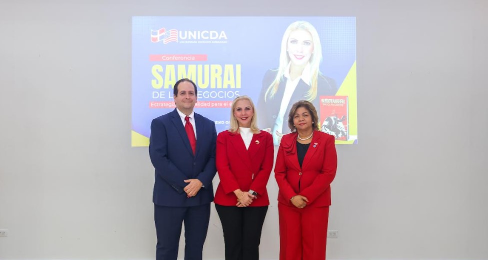 UNICDA acoge conferencia y lanzamiento del libro “Samurái de los Negocios”