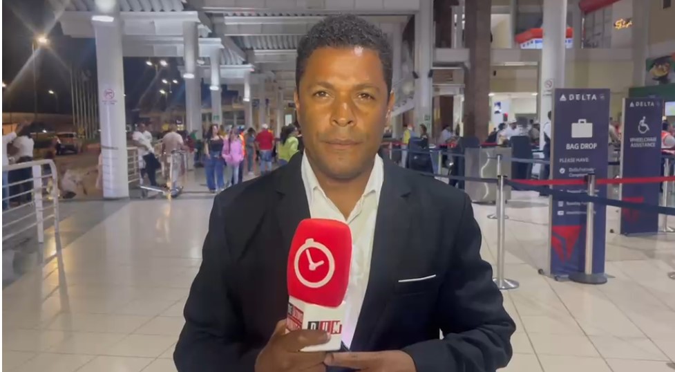 Investigan extraño hedor en vuelo de Delta que provocó vómitos y obligó aterrizaje de emergencia en Santiago