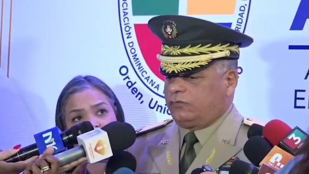 Defensa asegura más de 4 mil militares apoyan seguridad en todas las provincias