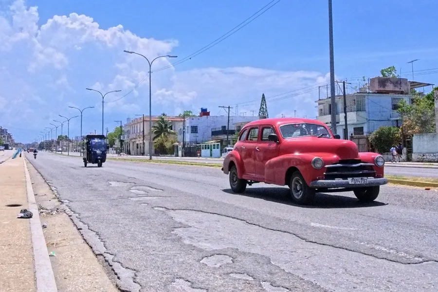 EE.UU. reitera su oferta de 100 millones de dólares en ayuda humanitaria para Cuba