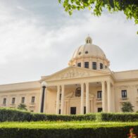 Presidente Abinader designa comisión de veeduría para licitación de la autopista del Ámbar