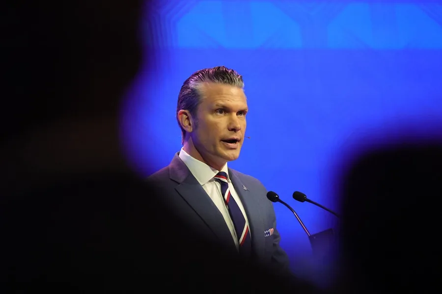 Hegseth: "Trump es paciente en la búsqueda de un gran acuerdo con Irán"