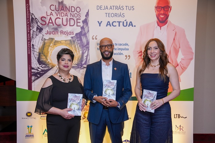 Juan Rojas presentó su libro “Cuando la vida nos sacude”