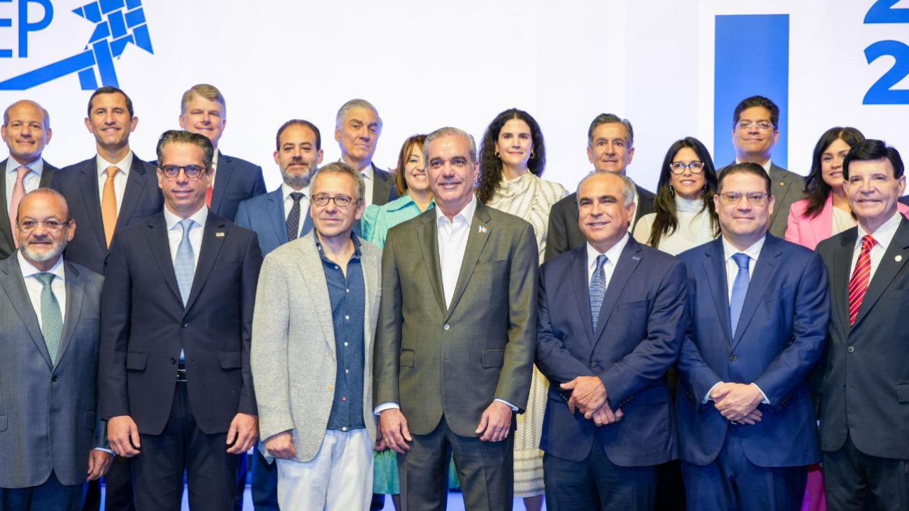 Inefi lleva utilería deportiva a 10 centros educativos de la frontera
