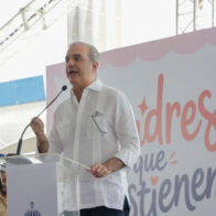 Abinader destaca sacrificio de las madres durante jornada nacional “Madres que Sostienen”