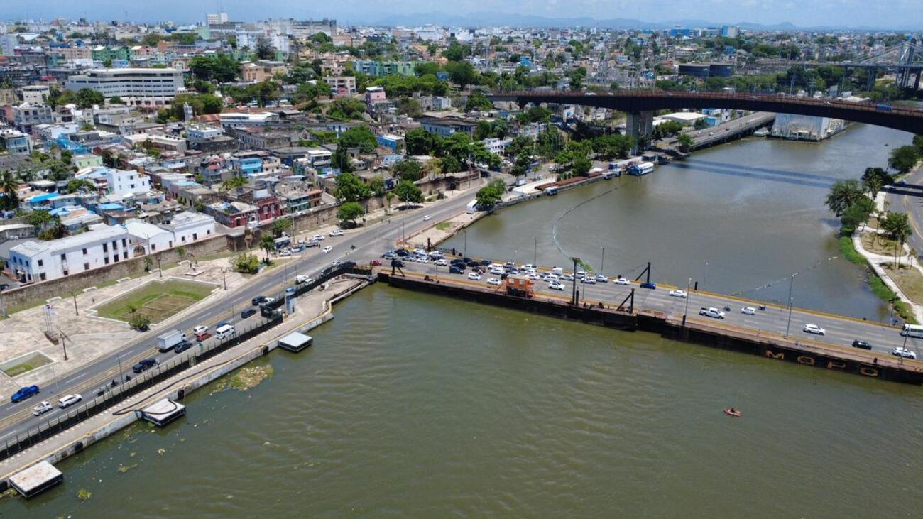 Obras Públicas cerrará el Puente Flotante este sábado a partir de las 10:00 de la mañana