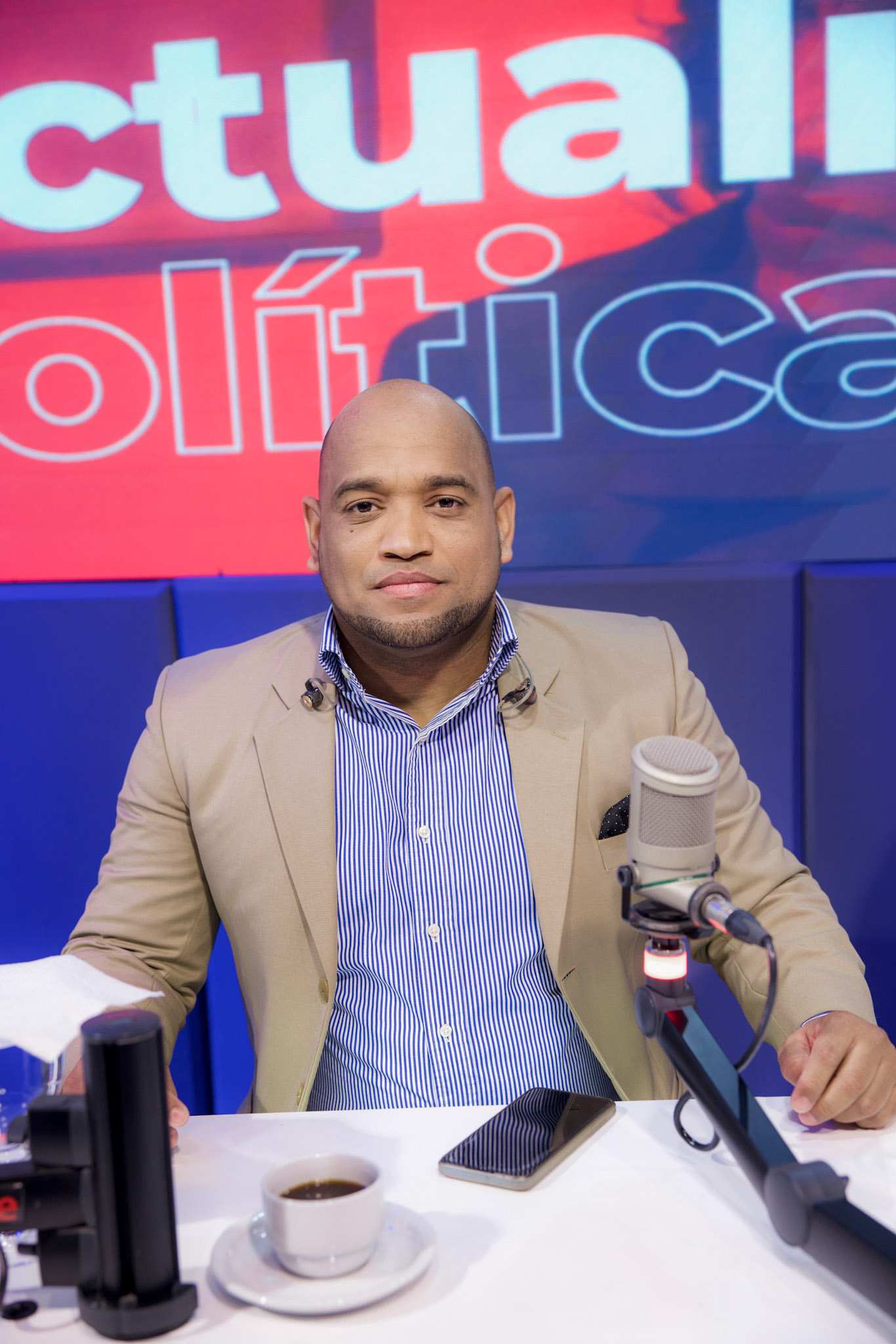 Jonatan Familia pide al PRM sancionar senador Bernardo Alemán tras confesar "secuestros" electorales