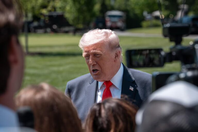 Trump afirmó que está revisando una nueva propuesta de Irán para poner fin a la guerra