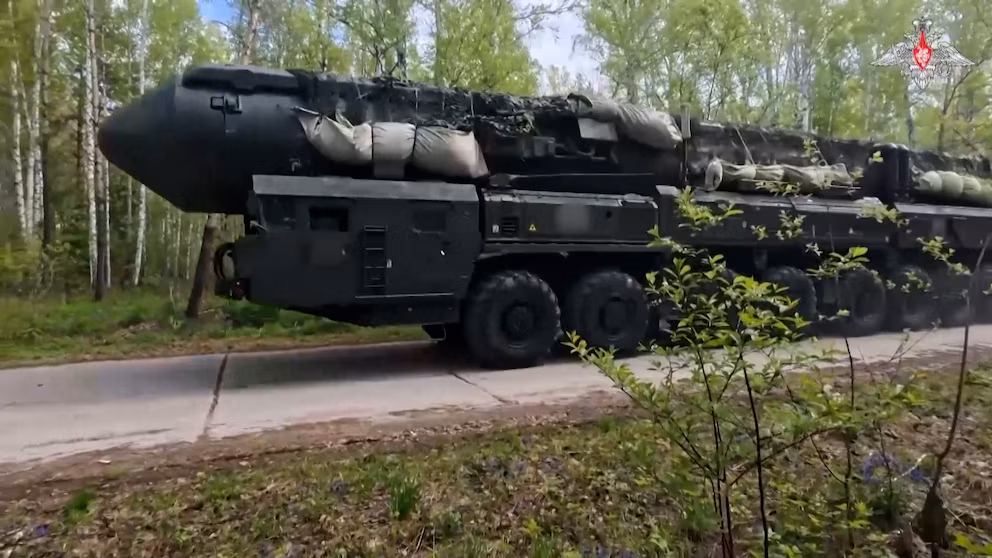 Rusia exhibió su tríada nuclear con uno de los mayores ejercicios en años y lanzó un mensaje a Occidente: “Es una señal”