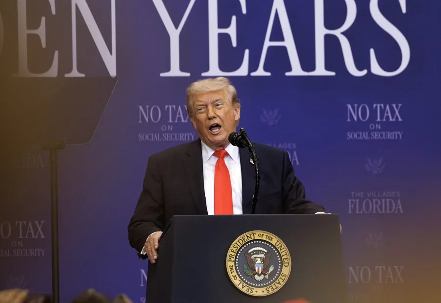 Trump afirma que EE.UU. "tomará el control" de Cuba "casi de inmediato"