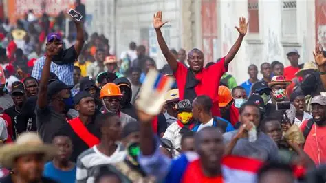 Miles de haitianos toman las calles de Puerto Príncipe para exigir la paz
