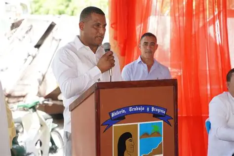 Se resuelve conflicto en alcaldía de Las Charcas; Brennis Fontanez continuará como alcalde