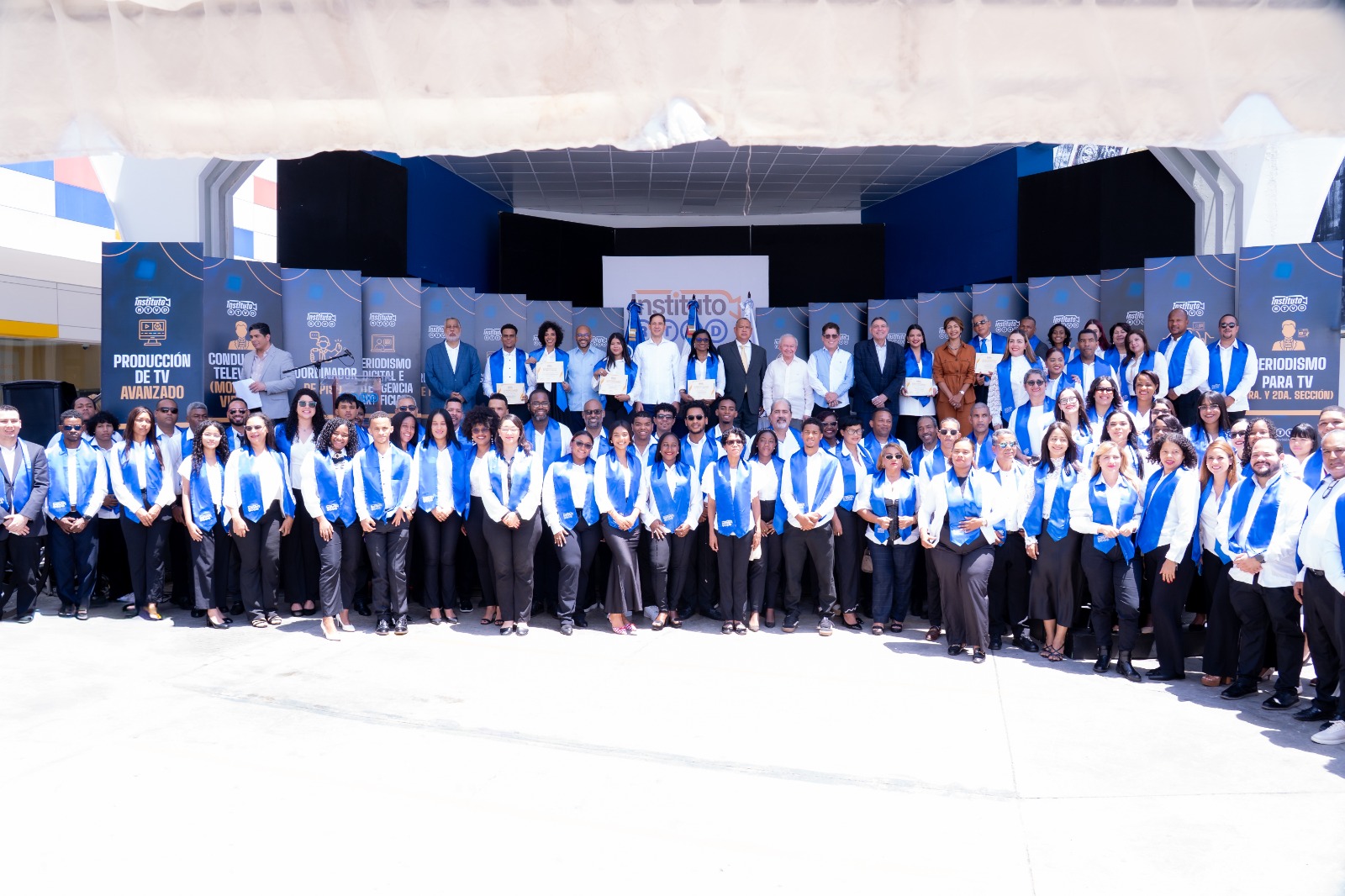 Instituto RTVD gradúa a 342 estudiantes en diferentes áreas de la televisión y la comunicación