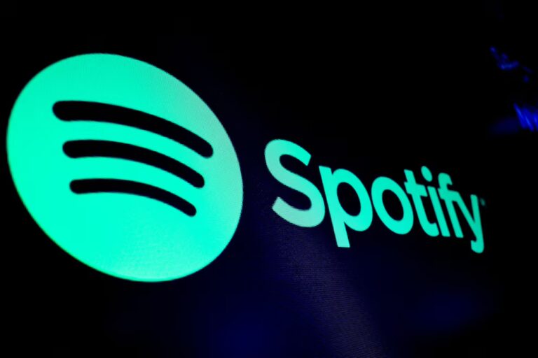 Humano o IA: así es la nueva insignia de verificación a artistas reales en Spotify