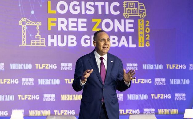 El director general de Aduanas, Nelson Arroyo, participó en el evento “Transporte, Logística y Zonas Francas Summit 2026.