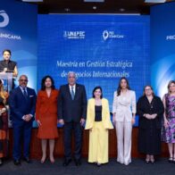 Autoridades en el lanzamiento oficial de la “Maestría en Gestión Estratégica de Negocios Internacionales”.