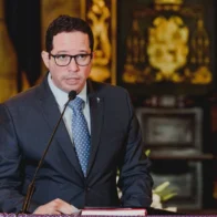 Sigmund Freund llama a oposición a analizar propuesta de reducción al presupuesto de partidos