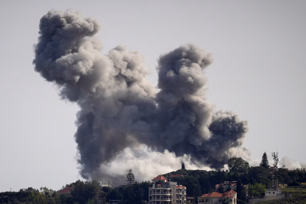 El grupo terrorista Hezbollah lanzó cerca de 200 proyectiles contra Israel durante el fin de semana