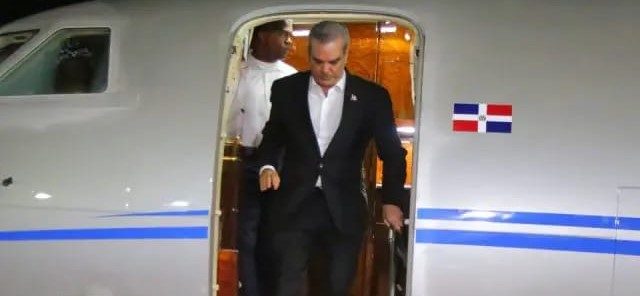 Abinader retorna al país luego de cumplir agenda oficial en Panamá y Guyana