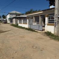 Violencia que dejó niña herida con casco de botella en Santiago; vecinos atribuyen hecho a robos reiterados en el sector