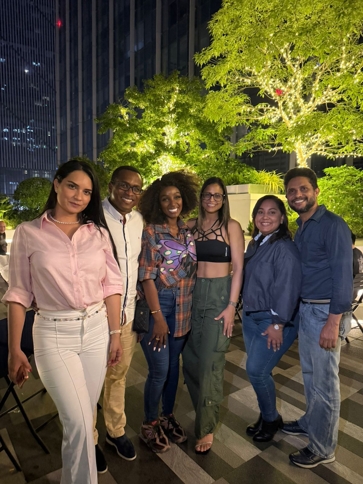 Empresarios dominicanos fortalecen lazos comerciales en China durante la Feria de Cantón