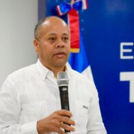 Director Regional 03 de Azua reafirma compromiso contra el acoso escolar