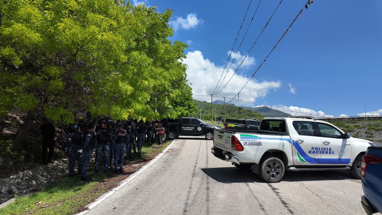 Restringen paso hacia la Presa de Sabaneta por marcha contra la minería en San Juan