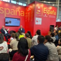 Presentan libro de Alfonso Quiñones en la Feria Internacional del Libro de Bogotá