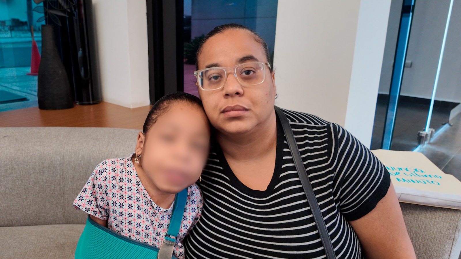 Madre pide ayuda para costear tratamiento de su hija con neurofibromatosis tipo 1