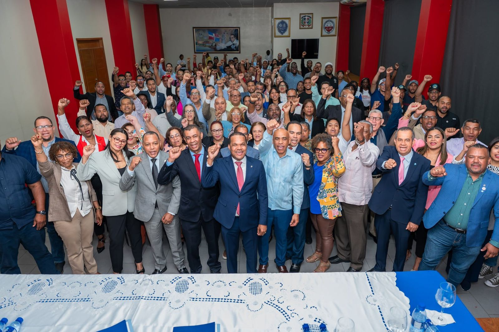 Radhamés Silverio recibe respaldo de Impulso Académico en sus aspiraciones a la Rectoría de la UASD