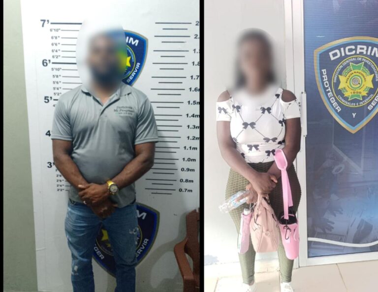 Caen pareja de esposos con cargamento de presuntas bebidas adulteradas durante operativo en Santiago.