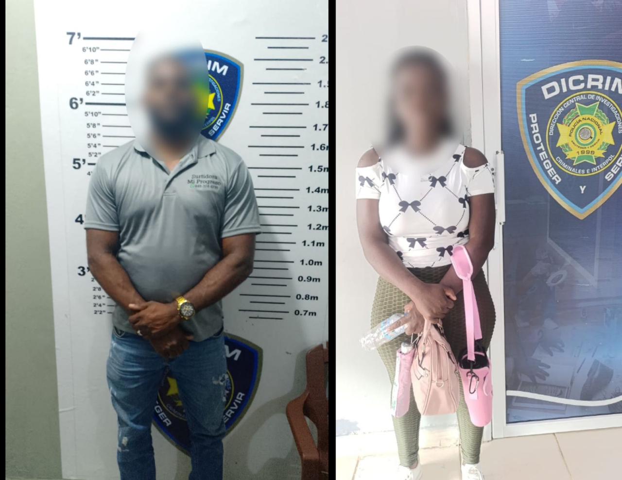 Caen pareja de esposos con cargamento de presuntas bebidas adulteradas durante operativo en Santiago.