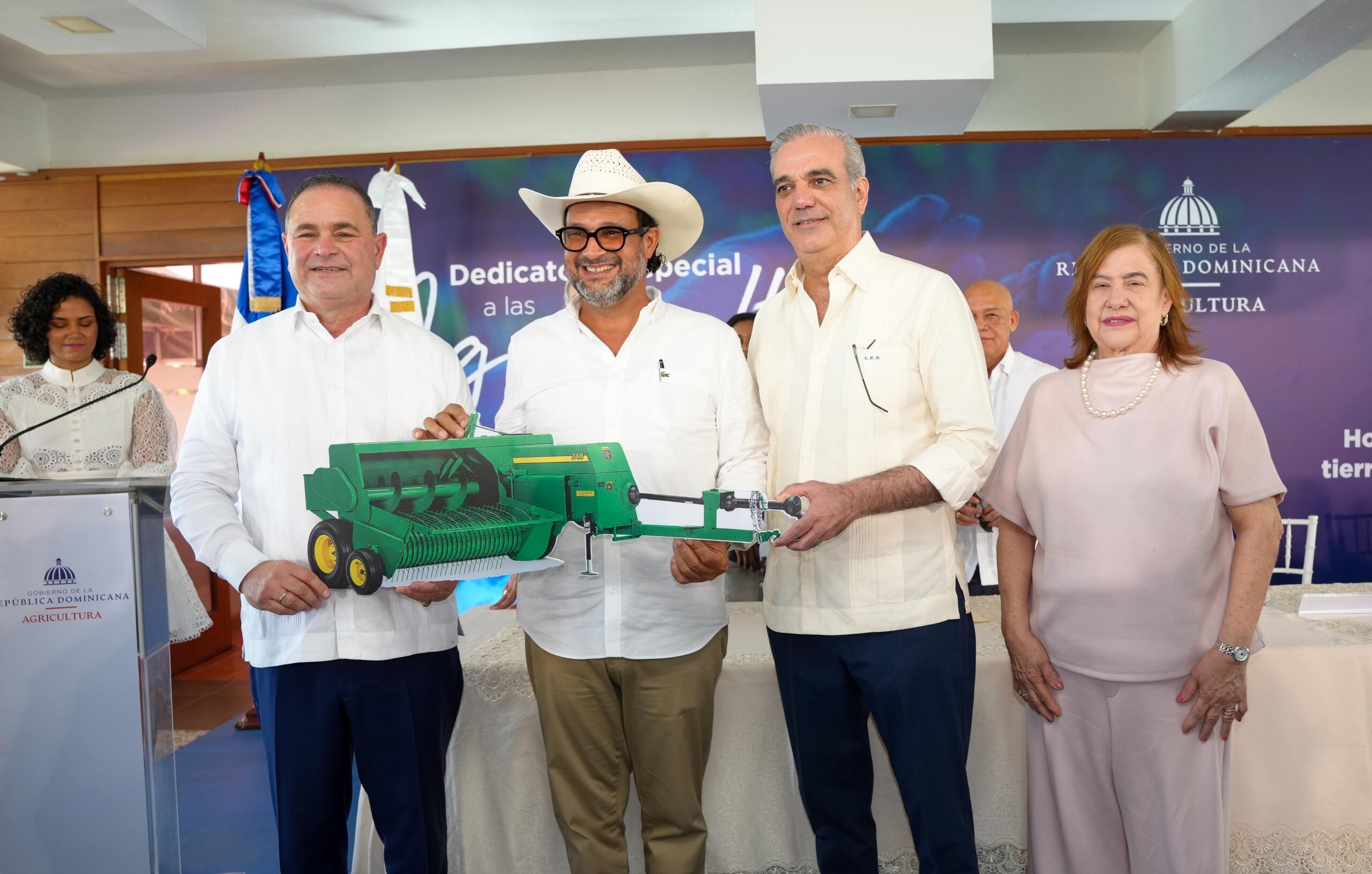 Presidente Abinader destaca fortaleza del campo dominicano y reafirma apoyo a los agricultores