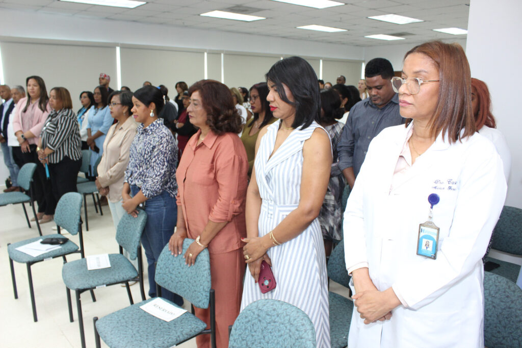 Ney Arias Lora resalta avances en sus primeros 100 días de gestión bajo la dirección del doctor Víctor Rosario