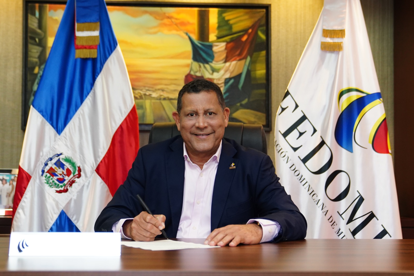 Fedomu rechaza supuesto intento de destitución contra alcalde de Las Charcas